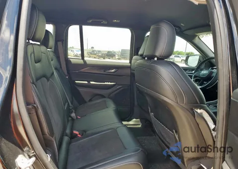 2024 Jeep Grand Cherokee Laredo z USA, uszkodzony, nr VIN 1C4RJGAG4RC248322